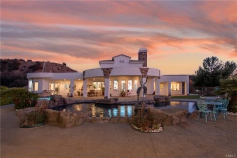 Luxury Back Yard